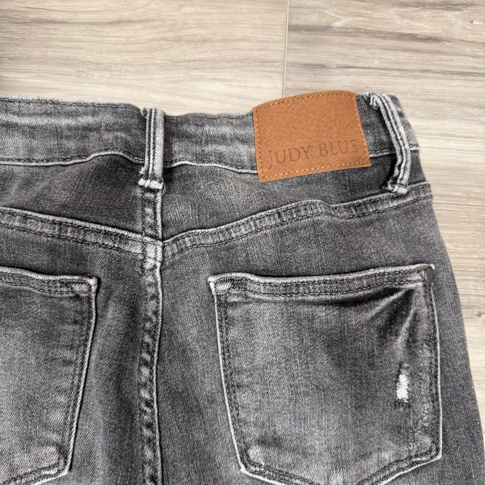 Judy Blue Charcoal Short Skinny Jeans - Picture 6 of 8